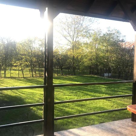 Green Nest Băneşti Eksteriør bilde